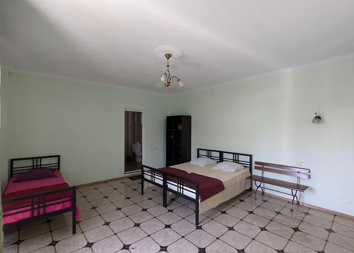 Compass Hotel